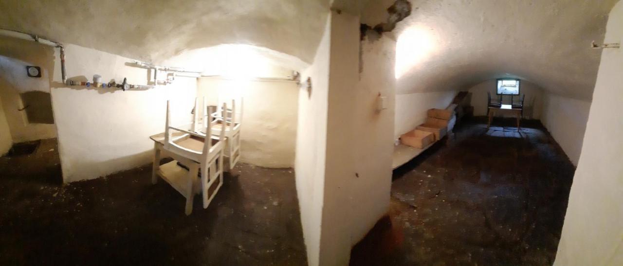 Chalupa Jilemnice, Cely Prostorny Dum Jen Pro Vas S 5 Loznicemi V Centru Jilemnice S Uzavrenou Zahradou Exterior photo